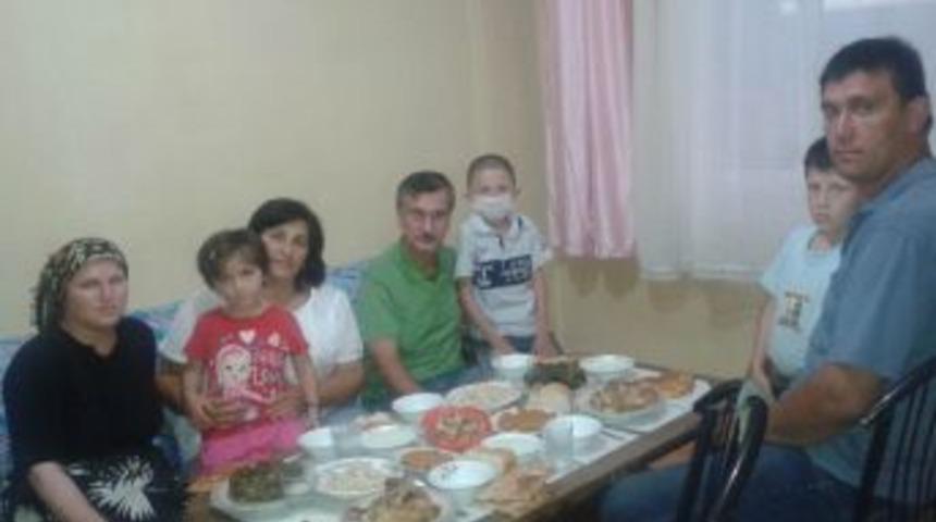 L&ouml;sam, Ramazan Sofralarına Misafir Oluyor