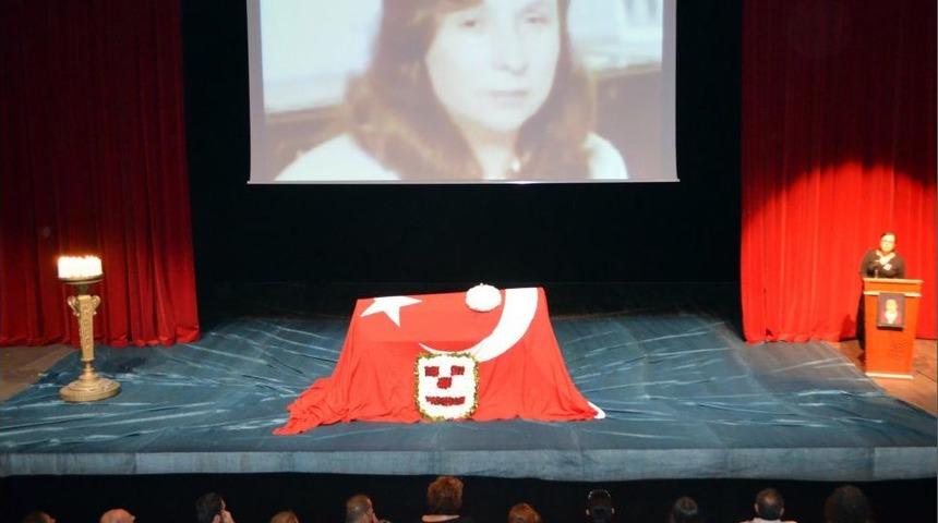 Sevil Uluyol Son Kez Sahnede