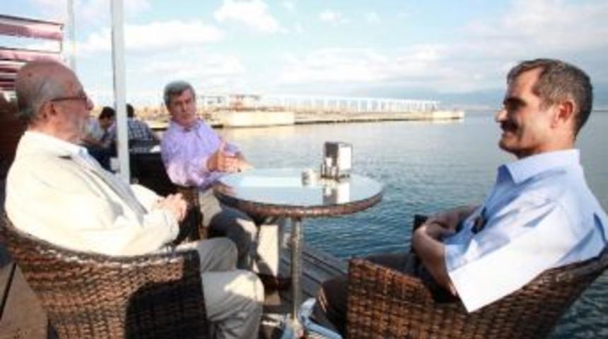 Başkan 35 Yıl &Ouml;nceki &Ouml;ğretmeniyle Buluştu