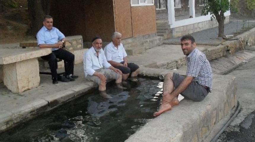 Belediye Başkanları İftar Yemeğinde Bir Araya Geldi