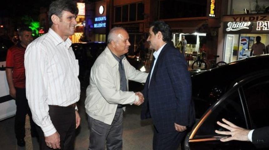 Bakan &Ccedil;elik Mudanya'da