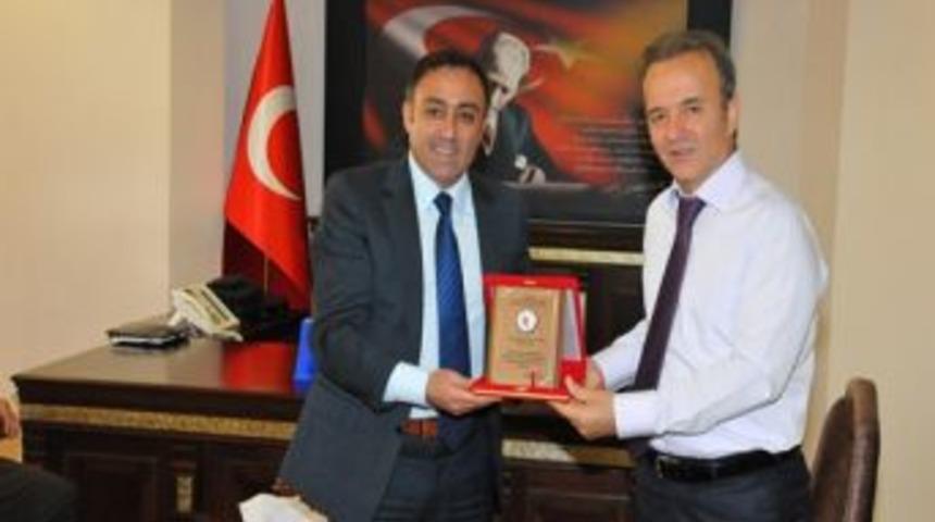 Doğan&rsquo;dan Vali G&uuml;ner&rsquo;e Ziyaret