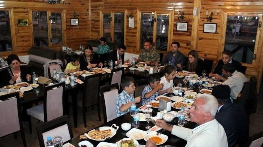 Kaymakam Erdoğan Şehit Ve Gazi Aileleri İle İftarda Buluştu