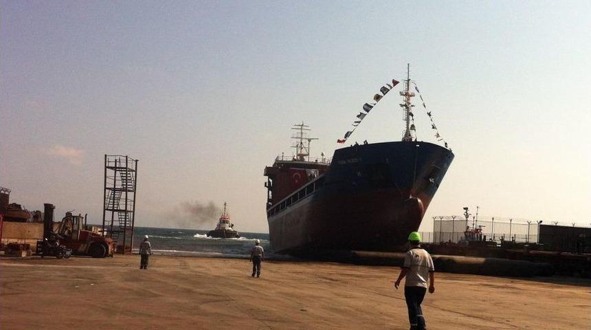 T&uuml;rk Yıldızı Projesinin Ilk Kosteri Suya Indirildi