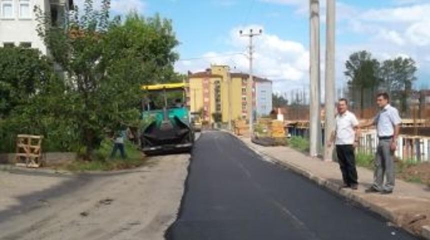 Mahallelerde Asfaltlama &Ccedil;alışmaları Devam Ediyor