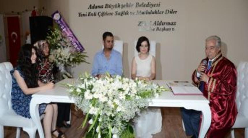 B&uuml;y&uuml;kşehir Belediyesi&rsquo;nden &Uuml;cretsiz Nikah