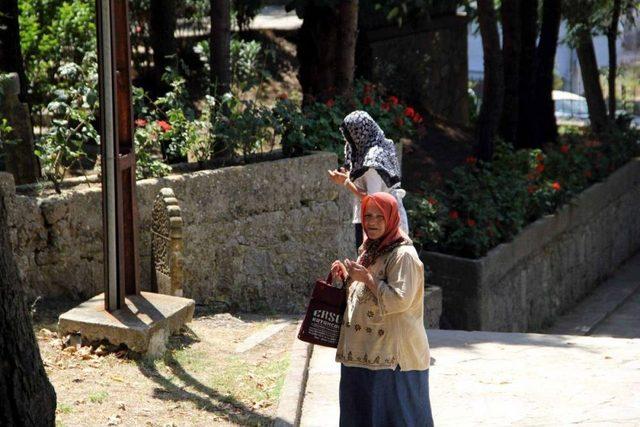 Seyyid Bilal Camisi Imamından 