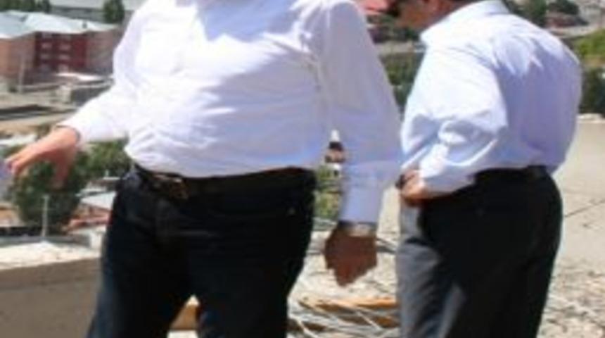 Ak Parti Milletvekili Prof. Dr. Yunus Kılı&ccedil; Kentsel D&ouml;n&uuml;ş&uuml;m Projesi Kaleye Bir Başka G&uuml;zellik Katacak