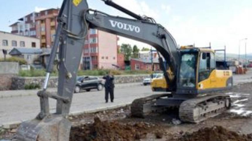 2 Bin kişilik Serhat Ulu Caminin temeli atıldı