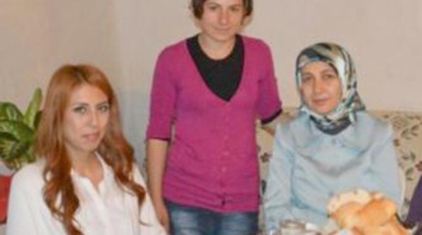 Nilg&uuml;n Azizoğlu&rsquo;ndan &ouml;rnek davranış