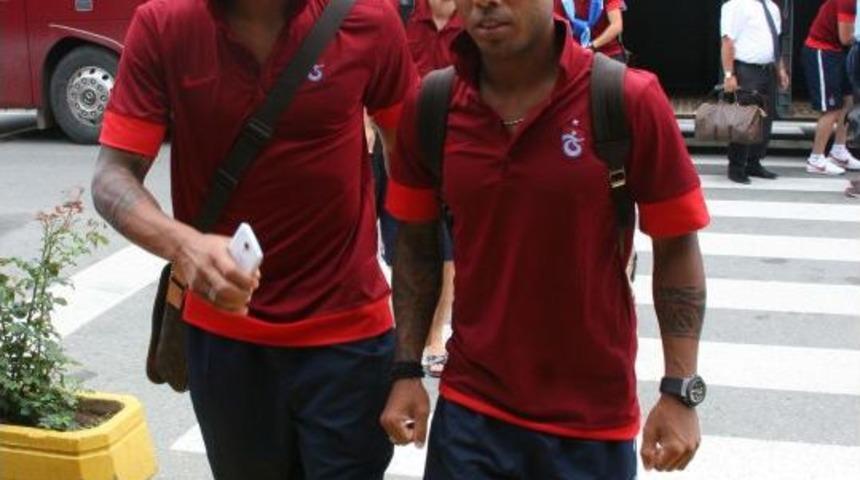 Trabzonspor, İrlanda&rsquo;ya Tur I&ccedil;in Gitti