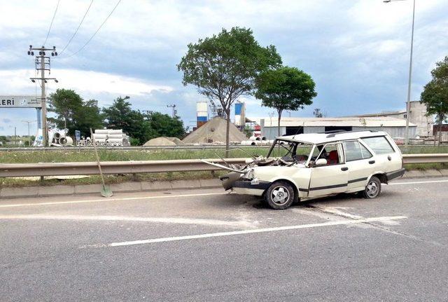 Ünye'de Trafik Kazası: 1'i Ağır 5 Yaralı