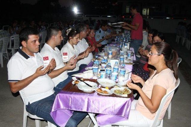 Manavgat Devlet Hastanesi'nde İftar Yemeği