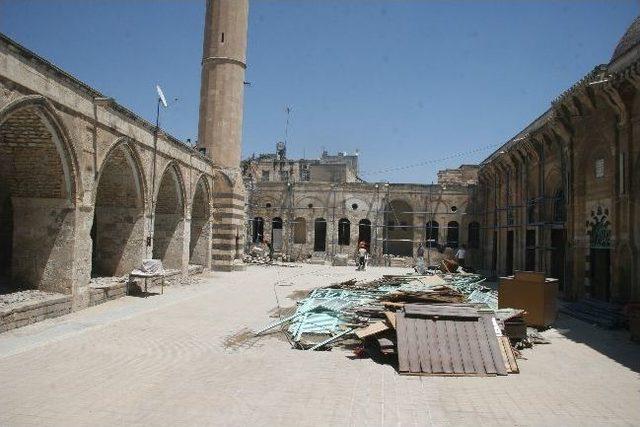 Ulu Cami Restore Ediliyor