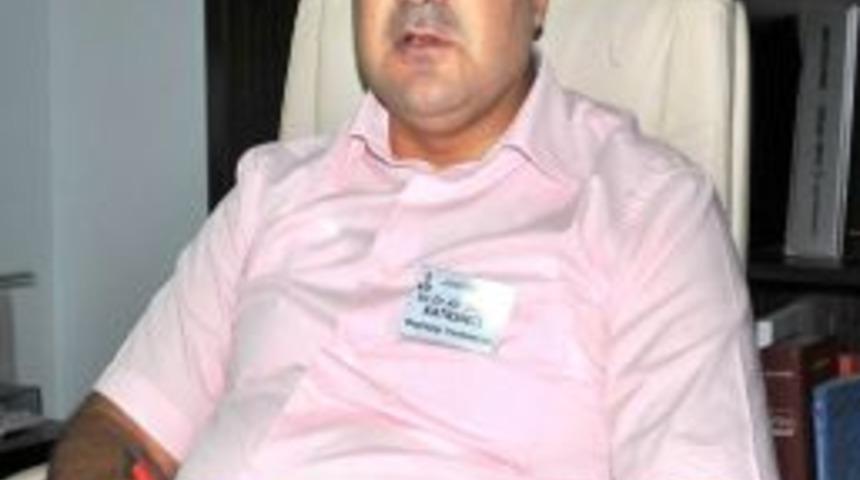 Ramazan'da Ameliyatlarda D&uuml;ş&uuml;ş, Acil Servislerde Yoğunluk Yaşanıyor