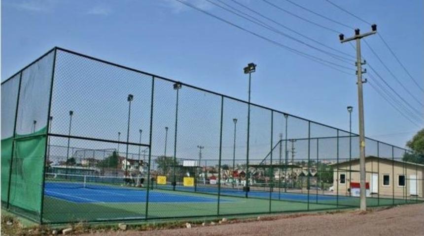 Minik Raketler Yalova&rsquo;da M&uuml;cadele Edecek