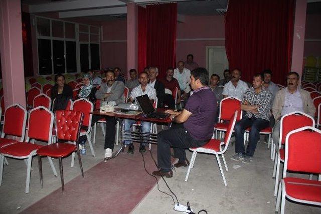 Başkale’de ‘büyükşehir Yasası’ Anlatıldı