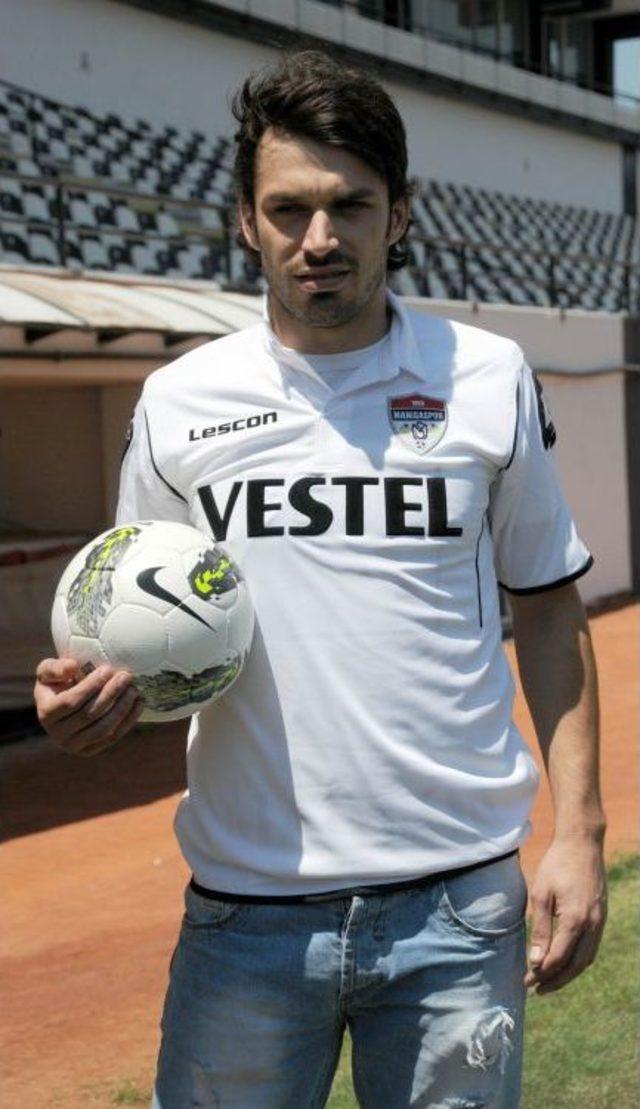 Manisaspor Kızılyıldız dan Nikola Mikic&rsquo;i Transfer Etti 1