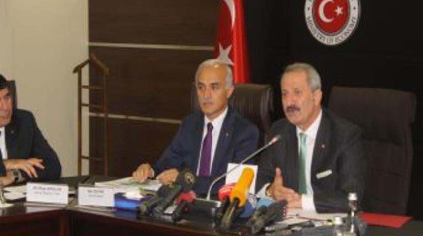 &Ccedil;ağlayan: Faiz Lobisini Rahatsız Etmekten Mutlu Oluyorum