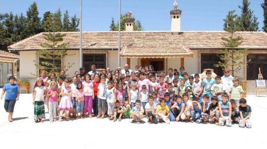 Agd Yaz Kursu &Ouml;ğrencileri Evrenseki K&uuml;lt&uuml;revi&rsquo;ni Gezdi