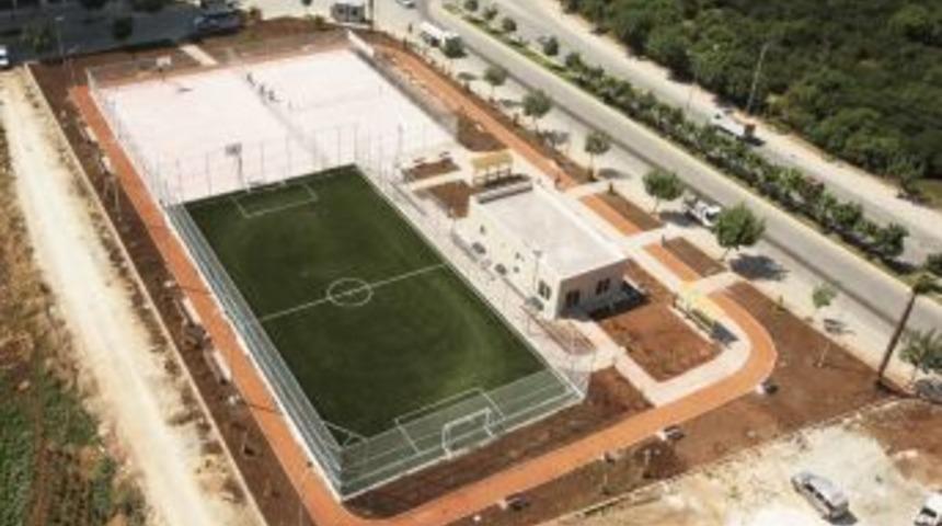 Seyhan Belediyesi, Park Ve Spor Tesisi Inşa Ediyor