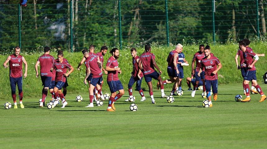 Ünal Karaman stoper eksikliği nedeniyle Esteban ve Furkan'ı idmanda stoper oynattı