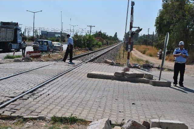 Acele Sonları Oluyordu