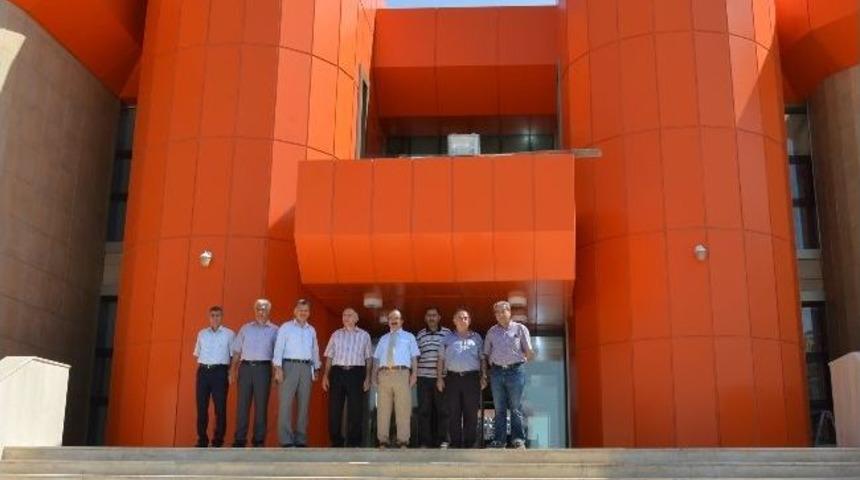 20 Yıl &Ouml;nce Temeli Atılan K&uuml;lt&uuml;r Merkezi Tamamlandı