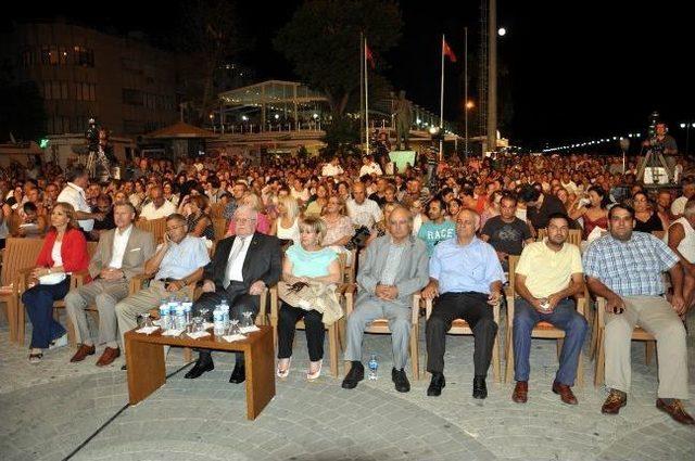 Trt, Efe’nin Türküsü İle Akçay’dan Seslendi