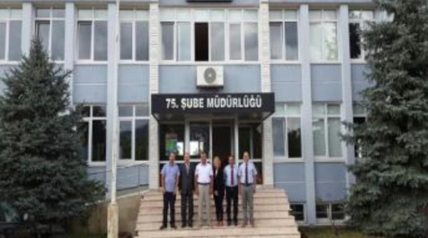 Vali &Ccedil;ift&ccedil;i, Dsi 75.şube M&uuml;d&uuml;rl&uuml;ğ&uuml;n&uuml; Ziyaret Etti