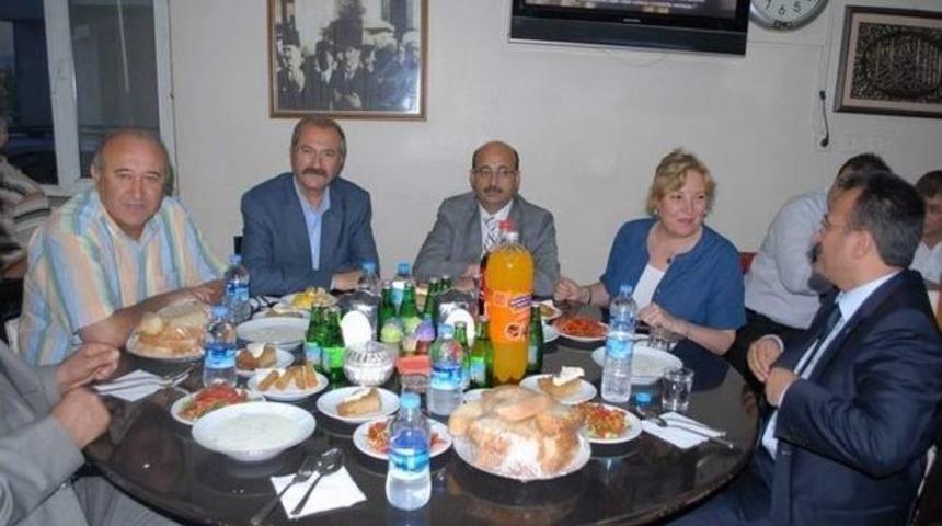 Mhp Afyonkarahisar Teşkilatı İl&ccedil;elerdeki İftar Programlarına Başladı