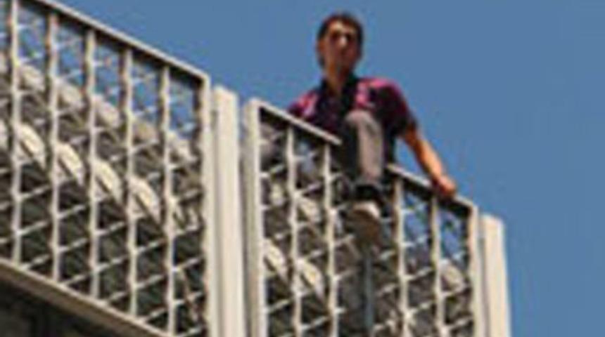 İntihardan vazgeçirmek için para topladılar