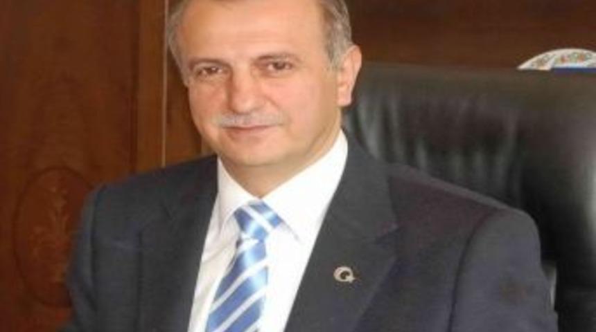 Başkan Karahan&rsquo;dan Basından Sans&uuml;r&uuml;n Kaldırılışının 105. Yıld&ouml;n&uuml;m&uuml; Mesajı