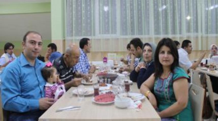 LOKMAN-DER Sağlık&ccedil;ılarla Iftarda Bir Araya Geldi
