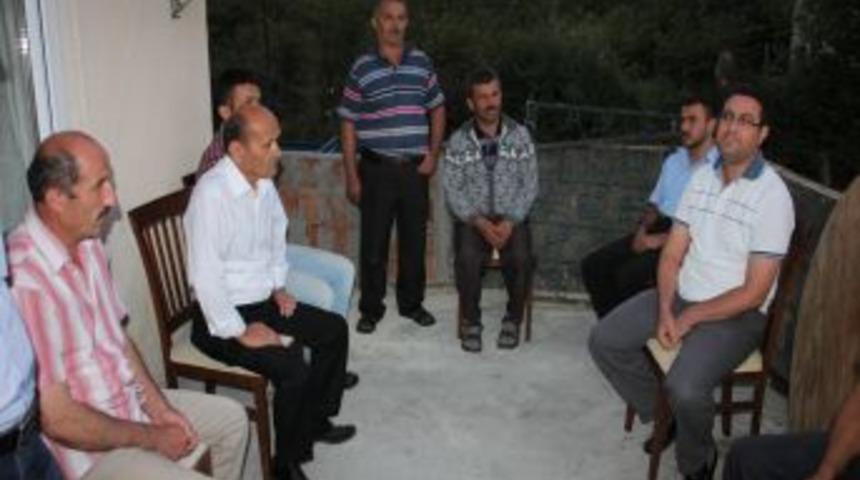 Topallı'da 'İmam Alma' Geleneğiyle Her Akşam Ayrı Bir Evde Iftar Veriliyor