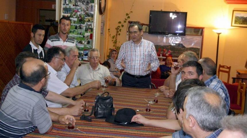 Milletvekili Demir: &Ccedil;ocuklarımızın Geleceğini Kimseye Zayi Ettirmeyiz