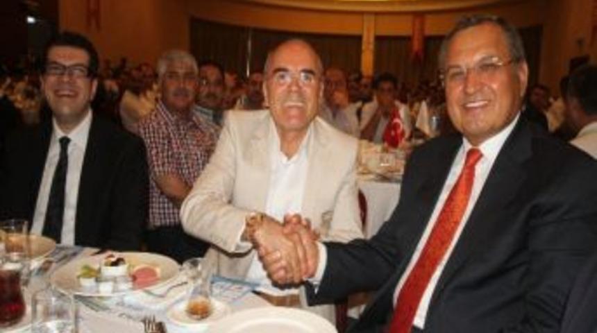 &Ouml;zdilek Ve Beluk'un U&ccedil;ak Pazarlığı