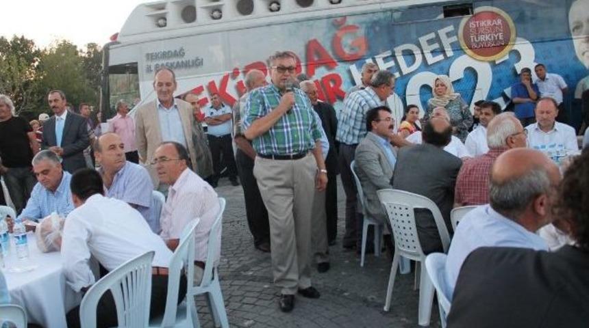 Ak Parti&rsquo;nin İftarına Yoğun Katılım Sağlandı