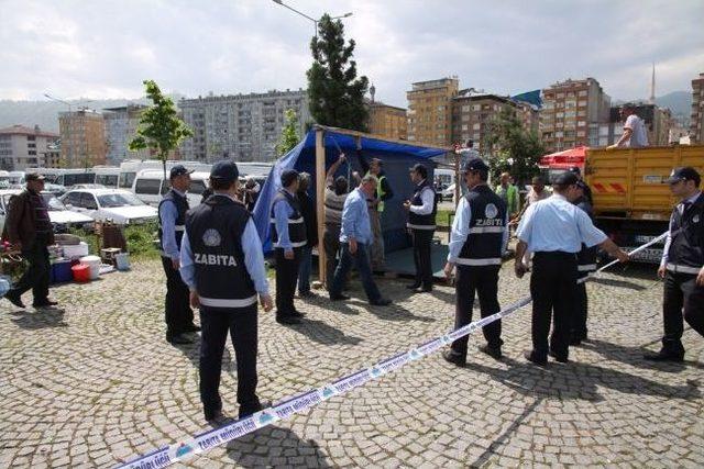 Rize Belediye Başkanı Bakırcı’dan İşgalci Seyyar Satıcılara Uyarı