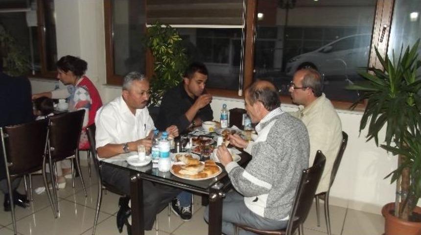 K&uuml;re&rsquo;de Daire Amirlerine İftar