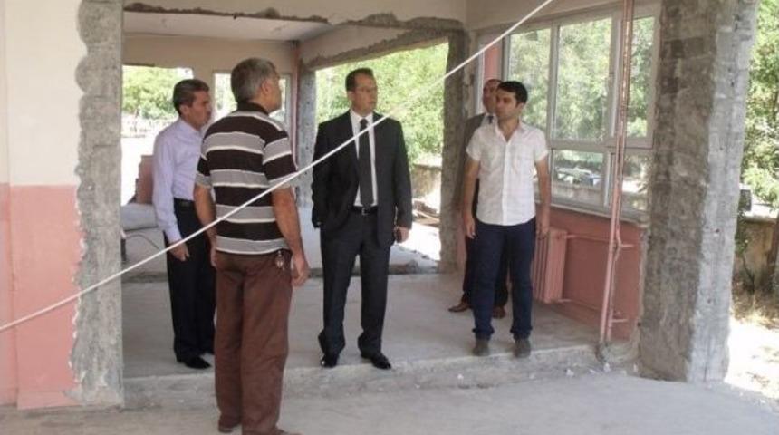 Vali Taşyapan Okulları İnceledi