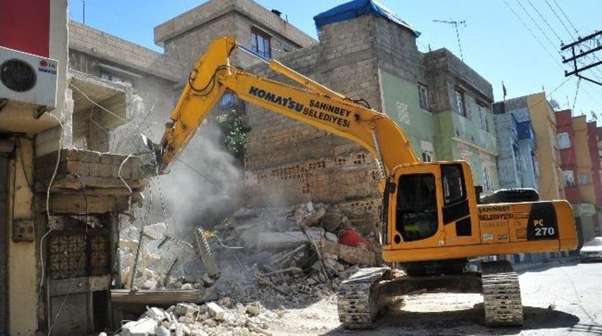 Şahinbey Belediyesi Ka&ccedil;ak Yapıya M&uuml;saade Etmiyor