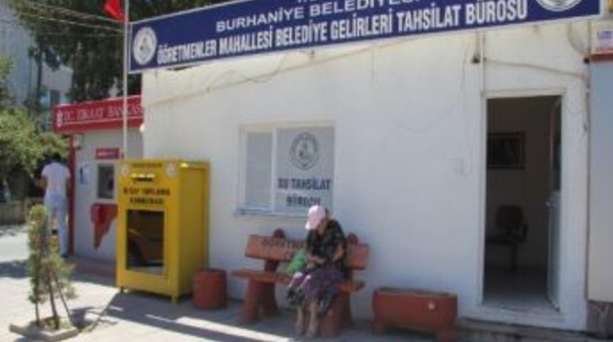 Burhaniye&rsquo;de Kitap Kumbarası