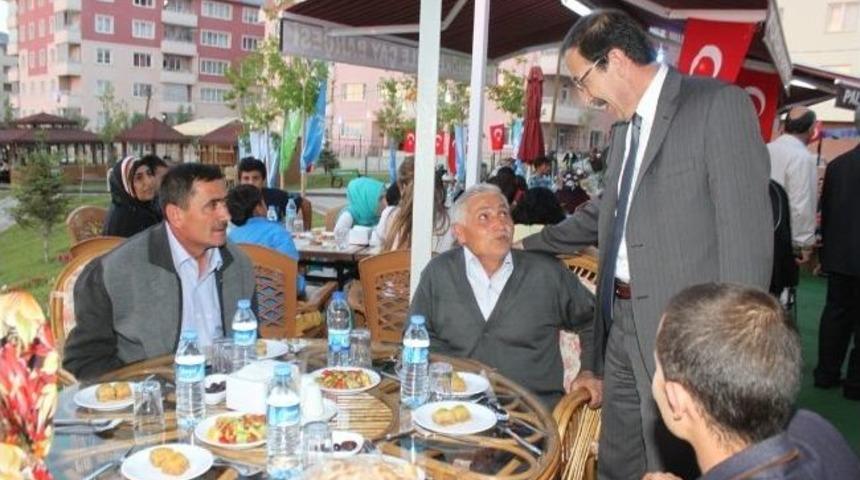 Paland&ouml;ken Belediyesinden Şehit Ailelerine İftar Yemeği