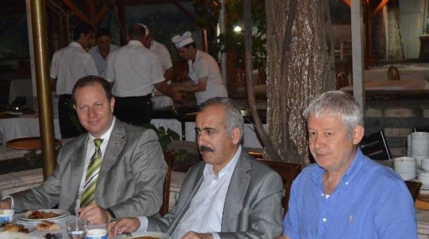 Borsa Geleneği Bu Yıl Da Bozmadı