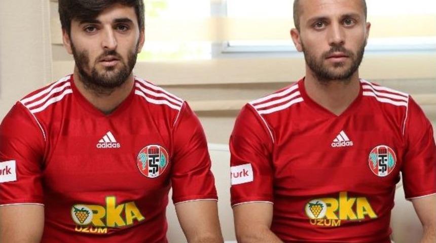 Sel&ccedil;uk Ve Mehmet Ali Resmen Turgutlusporlu