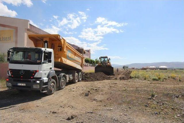 Aziziye’de Yeni İmar Yolları Açılıyor