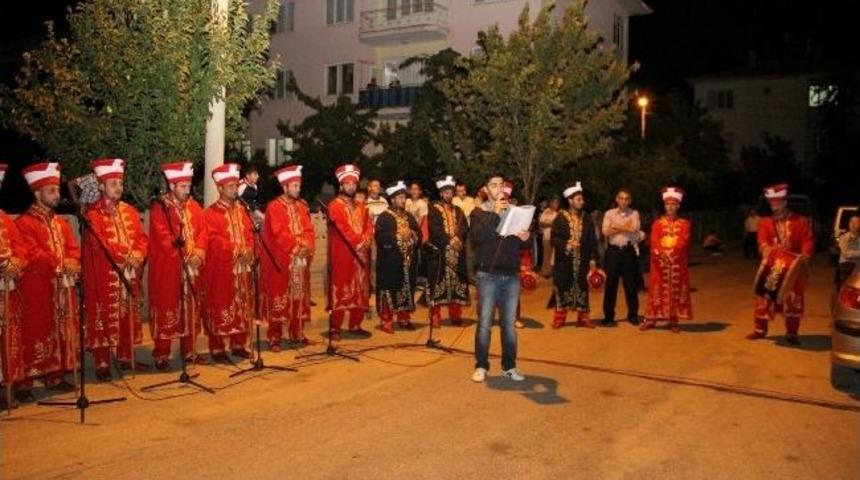 Mahalle Ziyaretleri S&uuml;r&uuml;yor