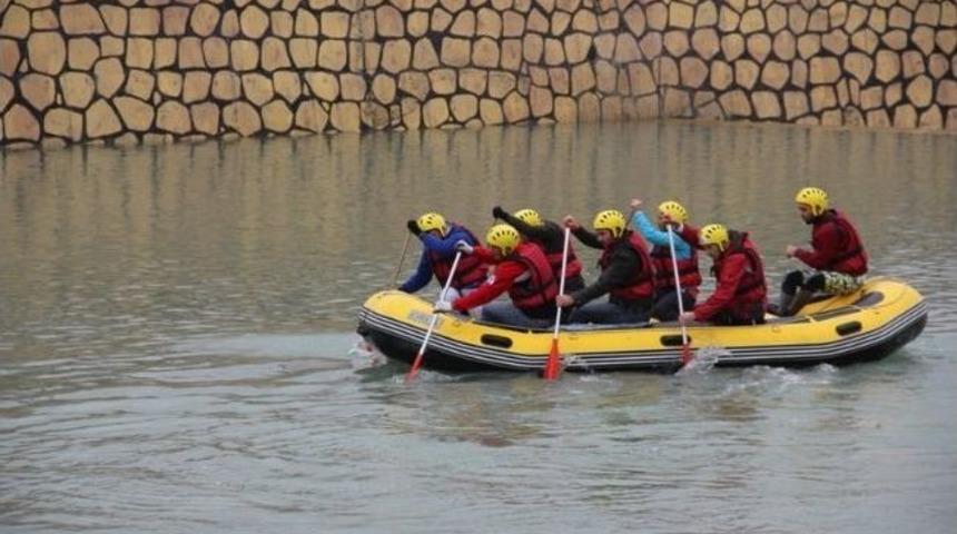 &Ccedil;oruh'a İki Brit Daha