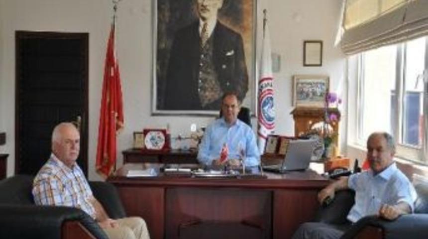 Milli Eğitim M&uuml;d&uuml;r&uuml; Halis İşler'den Başkan Dalgı&ccedil;'a Ziyaret
